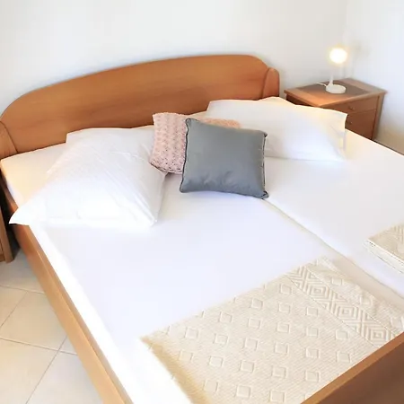 Zdenka Apartment Vodice