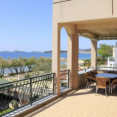 アパート Zdenka ヴォディツェ