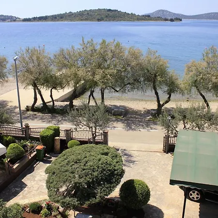 Zdenka Apartment Vodice