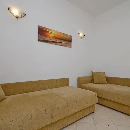 Zdenka Apartment